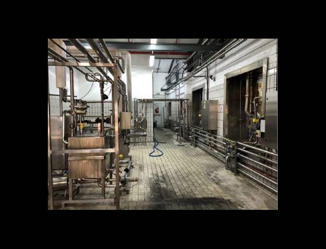 9,632M² WAREHOUSE FOR SALE IN PAROW INDUSTRIAL
